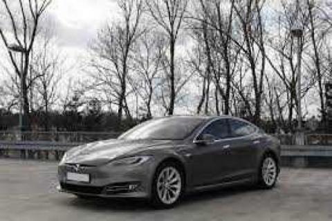 Tesla S!!  Umid avtoda shoshiling yillik 8% penya va ribolarsz