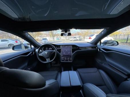 Tesla S 75D 2018