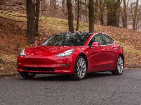 Tesla car_model 3 standart 2022