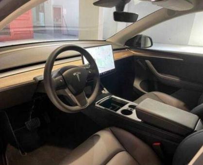 Tesla car_model Y. Цена с расторможкой