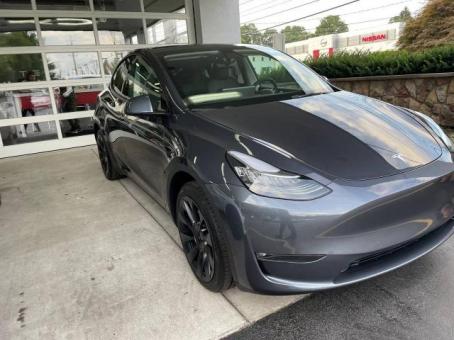 Tesla car_model Y Long Range AWD