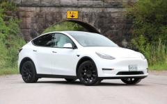 Tesla car_model Y DUAL MOTOR 2021 г Срочно
