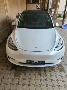 Tesla car_model Y DUAL MOTOR 2021 г Срочно