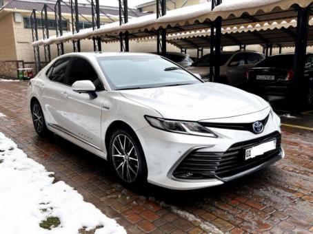 Toyota Camry HYBRID 2,5