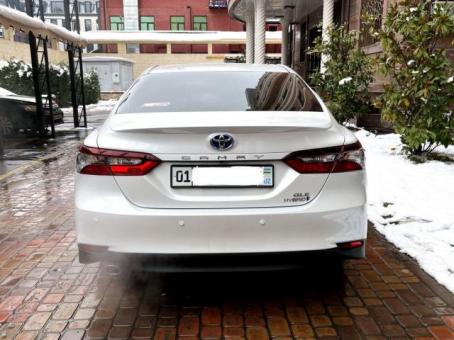 Toyota Camry HYBRID 2,5