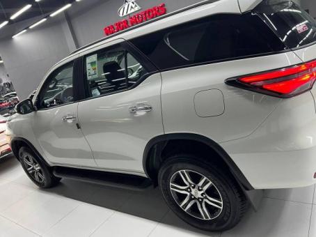 Toyota Fortuner 2022