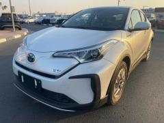 Toyota izoa electric