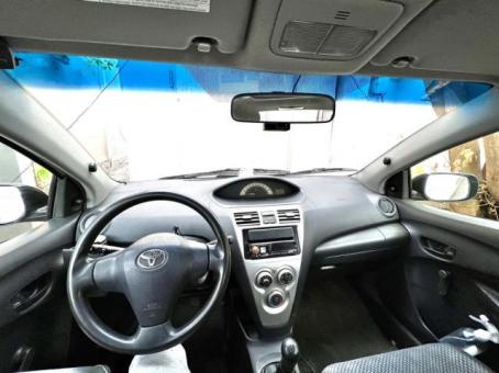 Toyota Yaris. 2007y. Faqat NAQD.