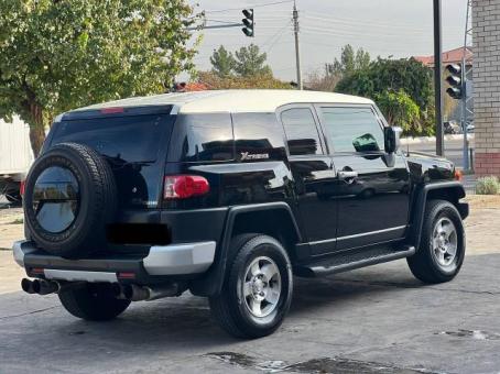 Toyota FJ cruiser ,Prado рассрочка,бартер бор