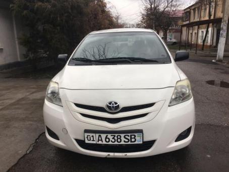 TOYOTA YARIS Таёта ярис! 2008г