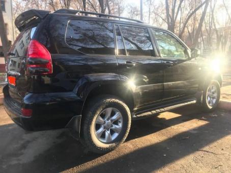 СРОЧНО ПРОДАЕТСЯ Tayota Land Cruiser Prado 120кузов