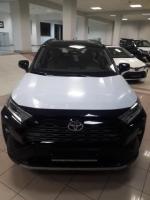 Toyota RAV4 2022 год гибрид 2.5 Объем двигателя