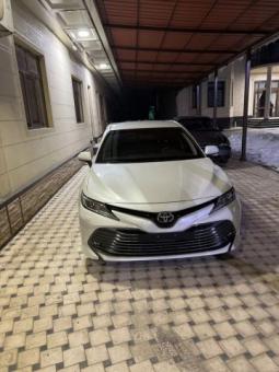 Toyota Camry 70  2020 йил