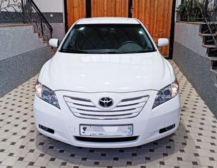 Tayota Camry  40