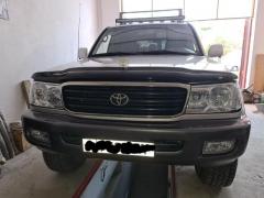 Toyota Land Cruiser 105