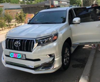 TOYOTA LAND CRUISER PRADO 4,0 L 2019 года выпуска