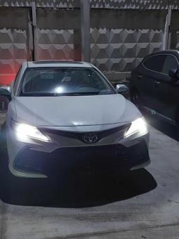 Toyota CAMRY, Модел-2023 г. Белый жемчук, авто в наличии, торг есть