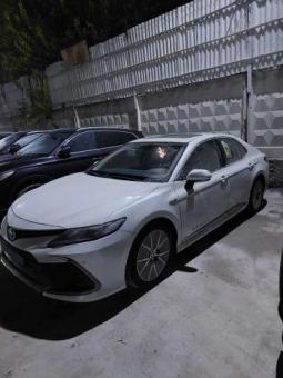 Toyota CAMRY, Модел-2023 г. Белый жемчук, авто в наличии, торг есть