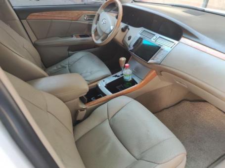 TOYOTA AVALON 2007 йил юргани 285.000 халол машина холати идял