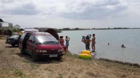 Своя Toyota Previa в хорошие руки