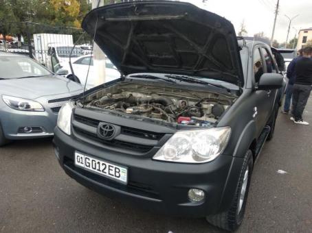 Toyota 2006 йил матвий