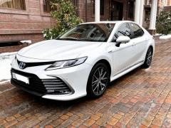 Toyota Camry HYBRID 2,5