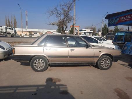 tayota camry 1983