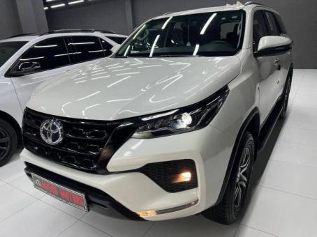 Toyota Fortuner 2022