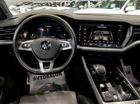 Продается Volkswagen Touareg