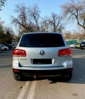 Volkswagen Touareg 3.2 газ/бензин