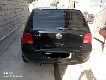 Volkswagen golf 4 sotiladi