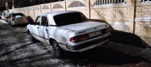 volga gaz 3110 srochni sotiladi