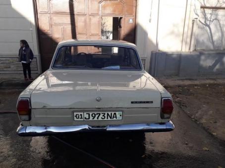 Gaz 2410 volga sotiladi 1991 yil