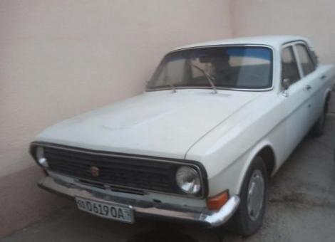 Volga 24 10    1976 yil