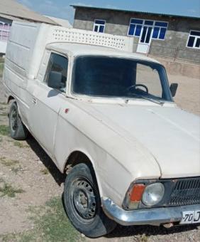 Moskvich ish furgoni sotiladi