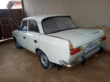 Moskvich 412 sotiladi .1984 yil