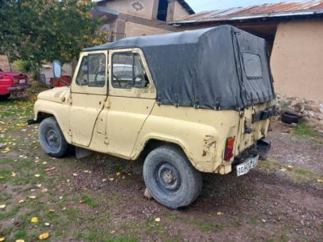 Uaz 469 parkentda