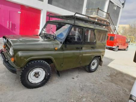 Uaz xanter sotiladi