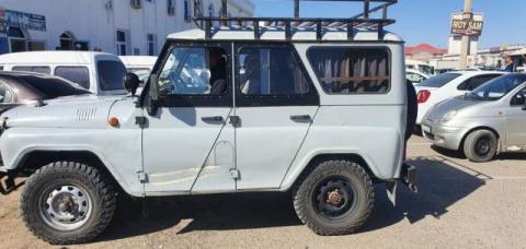 Uaz hunter sotiladi