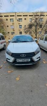 Lada vesta kross