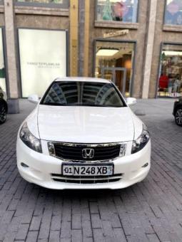 Honda Accord 2008 пробег 105тыс