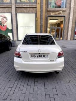 Honda Accord 2008 пробег 105тыс