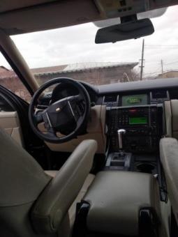 Range rover 4.4 mator holati yaxshi ishi yoq abemengayam bor