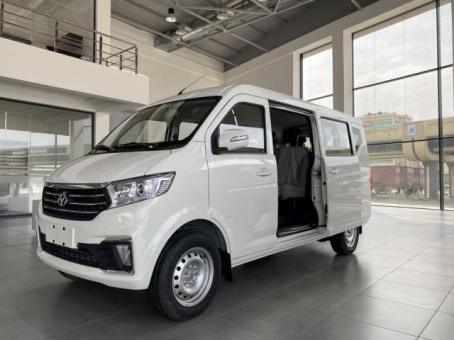 CHANGAN минивэн 9-мест, люкс