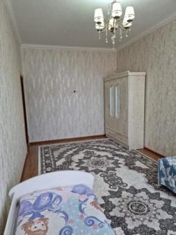 Продаётся  4х ком. кв. с ЕВРО РЕМОНТОМ 140 м² на 1-этаже в городе.