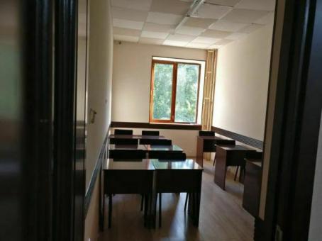 Офис для фирм, Учебный центр на Шайхантахуре 340 м2