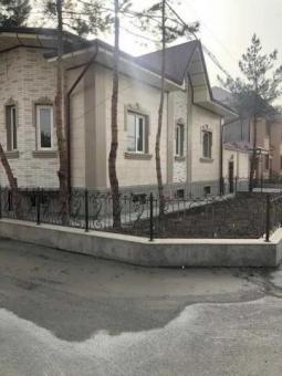 Продается жилой дом с площадью 3,7 сотых Мирзо-Улугбекский р-н