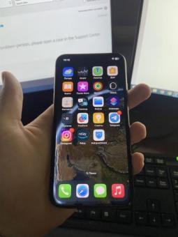 iPhone XS 64 srochna idial gold