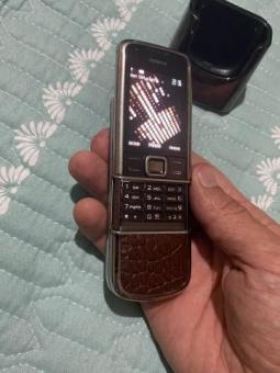 Nokia 8800 Choka sotiladi