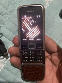 Nokia 8800 Choka sotiladi